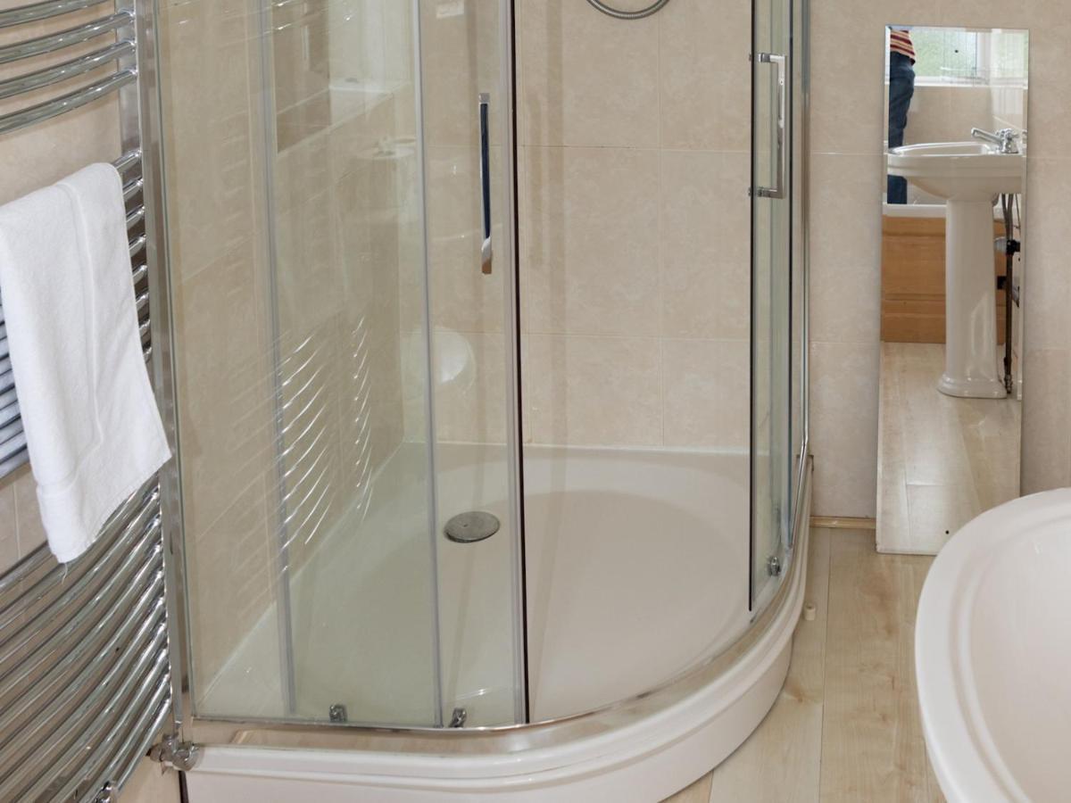 Pass The Keys Amazing 4 Bedroom Property- Hot Tub & Sea Views Scarborough Exteriér fotografie
