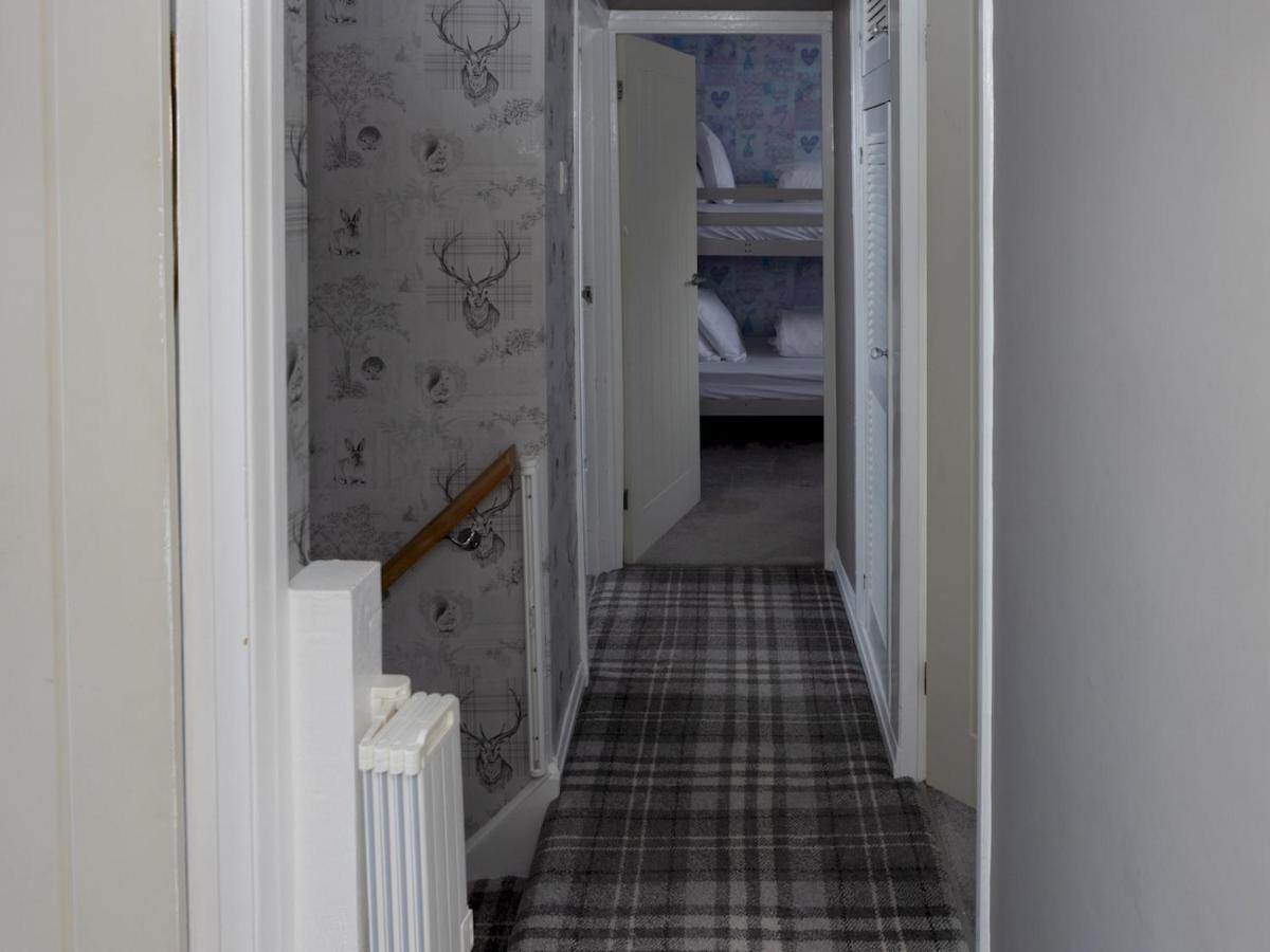 Pass The Keys Amazing 4 Bedroom Property- Hot Tub & Sea Views Scarborough Exteriér fotografie