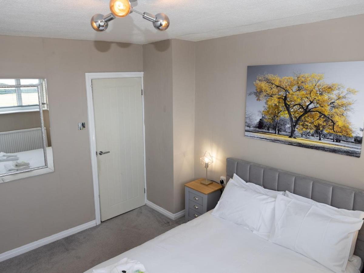 Pass The Keys Amazing 4 Bedroom Property- Hot Tub & Sea Views Scarborough Exteriér fotografie