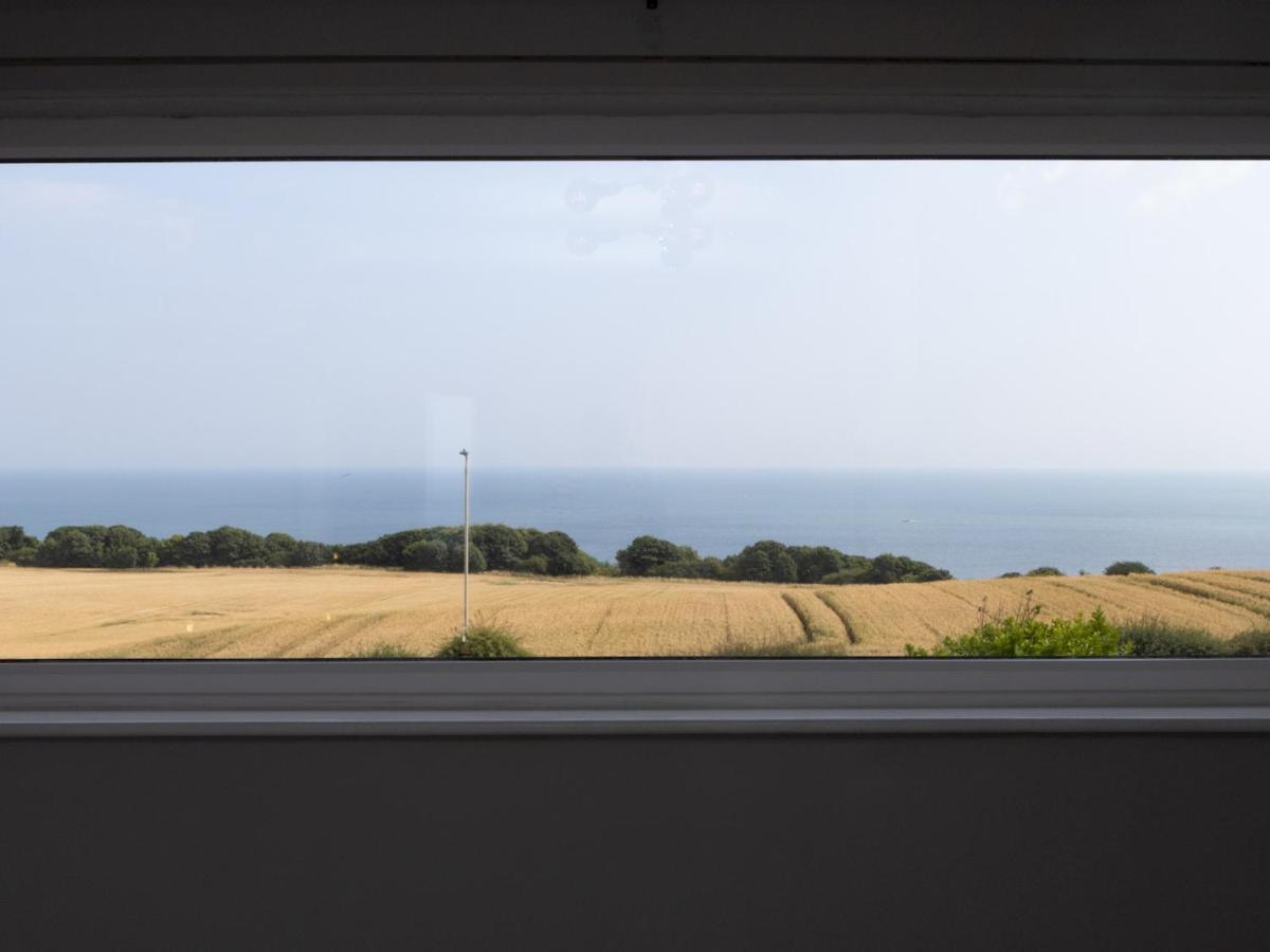 Pass The Keys Amazing 4 Bedroom Property- Hot Tub & Sea Views Scarborough Exteriér fotografie